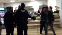 Üniversiteli öğrencilerden unutulmayacak Polis Haftası kutlaması