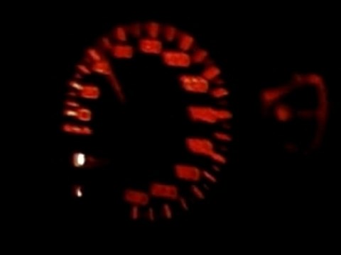 Accèl sur sol mouillé avec mazda 323 gts