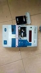 जनसेना के उम्मीदवार मधुसूदन गुप्ता ने EVM तोड़ने की कोशिश की