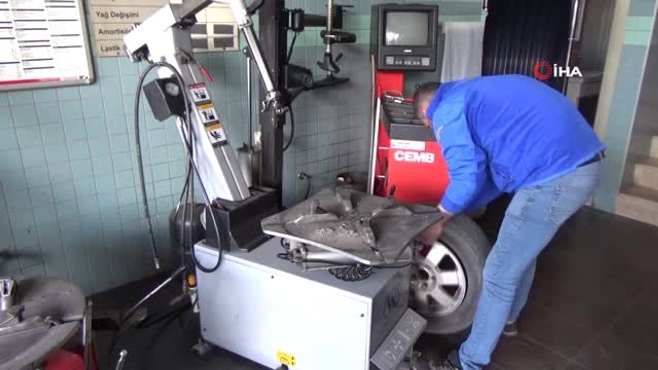 Uzmanları Uyardı: "Kış Lastikleri, Yaz Aylarında Kazalara Sebebiyet Verebiliyor"