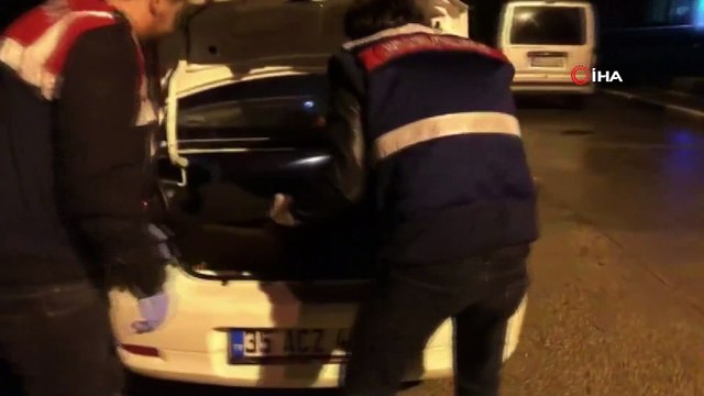 Bursa'da kaçak içki operasyonu: 92 litre sahte bandrollü kaçak içki ele geçirildi
