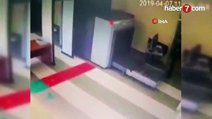 X-ray cihazından bavuluyla birlikte geçti! - Video 7