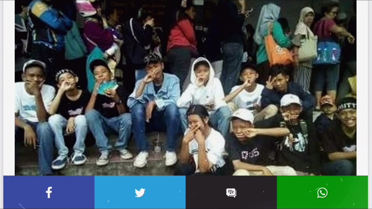 Ngintip status facebook anak-anak jaman now!!