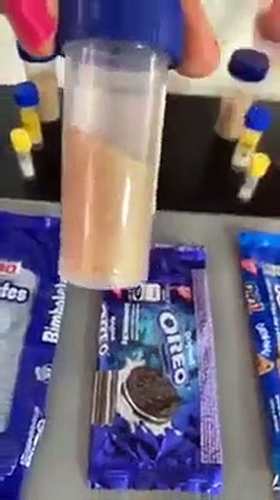 Azúcar, grasa y sal que contienen los alimentos que le damos a los niños.