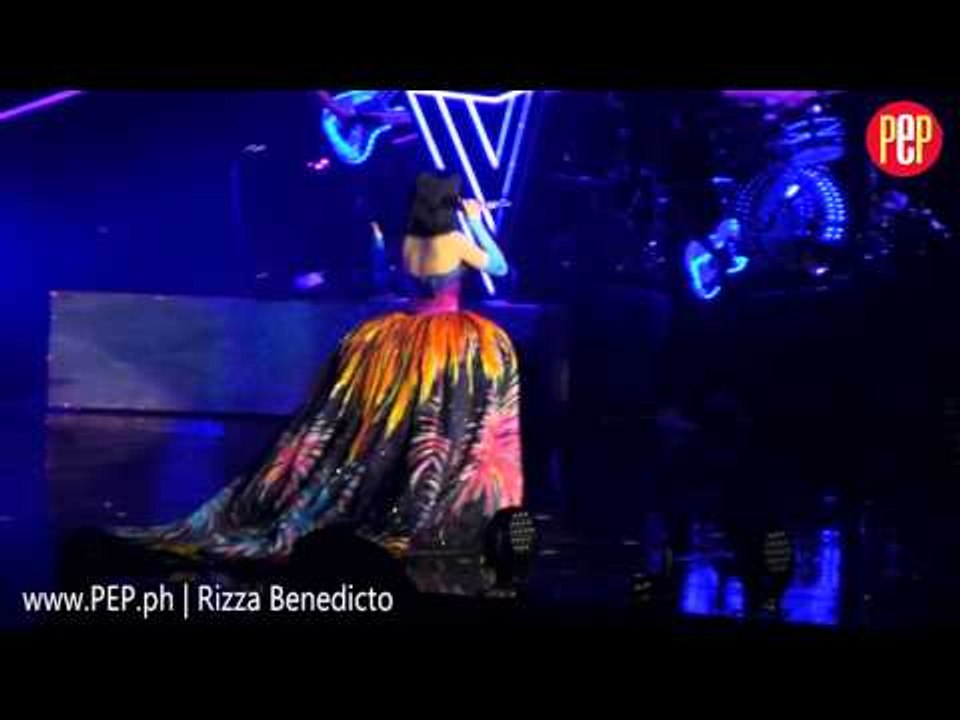 Katy Perry Prismatic World Tour Concert, Philippine Arena: "Firework"