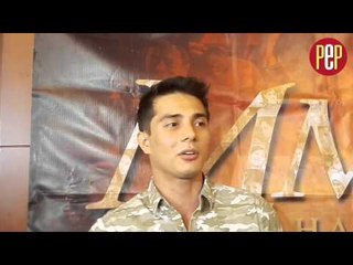 Ejay Falcon on being single: "Wala pang dumadating, e."