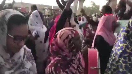 Dha Dış - Sudan'da Muhalifler Kutlama Yapıyor