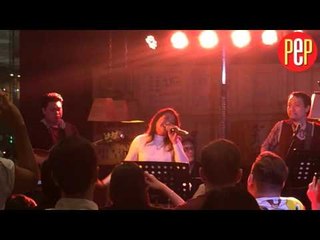 Morissette Amon whistles in this Christmas song