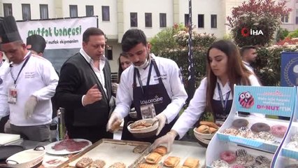 Toros Üniversitesi'nde Renkli Gastronomi Şenliği