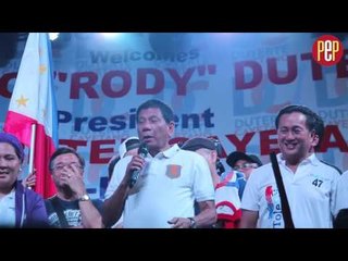 Rodrigo Duterte says he uses Mar Roxas's posters for his target shooting practice