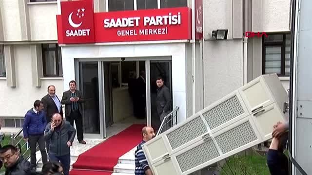 Saadet Partisi Genel Merkezi Tahliye Ediliyor -3