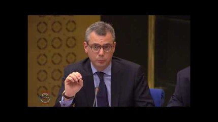 Alexis Kohler peine à justifier le port d&#39;arme d&#39;Alexandre Benalla