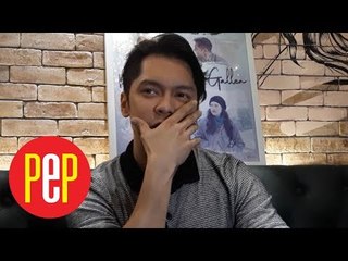 Carlo Aquino was asked about his love life... then this happened.