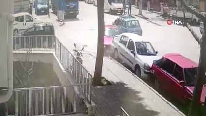 Isparta'da 5 Aracın Hasar Gördüğü Zincirleme Trafik Kazası Kamerada