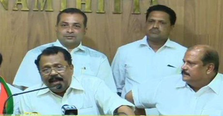 ജനപക്ഷം പാര്‍ട്ടി വീണ്ടും പിളര്‍ന്നു