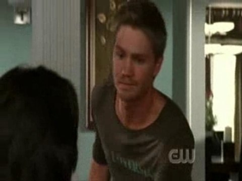 ONe tree hill 5x01 Lucas and nathan