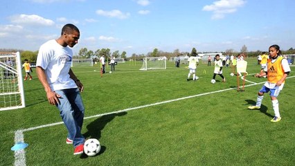 Trabzonspor'un Eski Oyuncusu Florent Malouda, Kovulduğunu Twitter'dan Öğrendi
