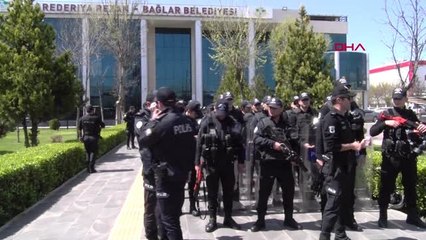 Diyarbakır Bağlar'da Hdp'li Ceylan'dan Mazbata Eylemi