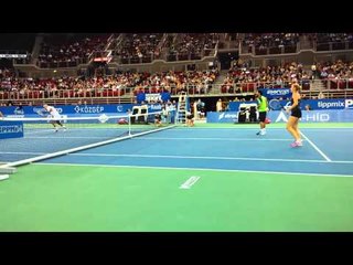 Mansour Bahrami showman al Tennis Classics
