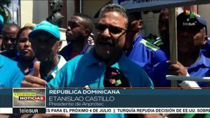 Trabajadores dominicanos marchan en defensa de sus derechos laborales