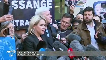 Assange se opondrá a la petición de extradición a EEUU