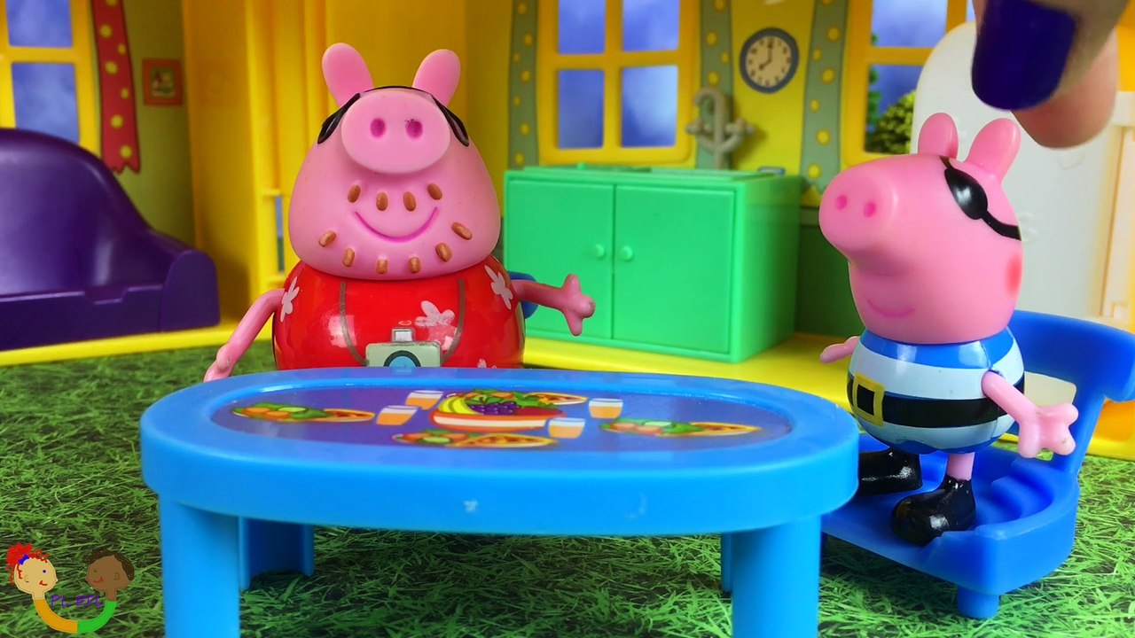 Story with Peppa Pig learning all about our family - mother, father, sister, brother, grandmother, grandfather, granddaughter, grandson
