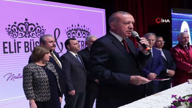 Cumhurbaşkanı Erdoğan, Bekir Bozdağ'ın oğlunun nikah şahidi oldu