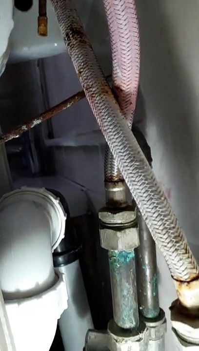 Plumbing mantenance