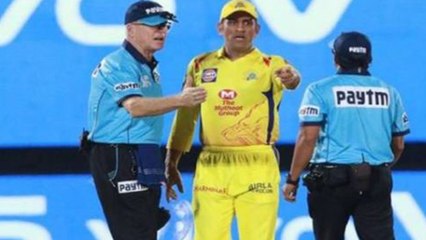 Download Video: IPL 2019 : MS Dhoni fined after fierce on field argument with umpire | वनइंडिया हिंदी