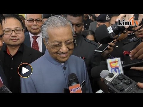 MB Johor : Muhyiddin ada kerja lain, Tun M