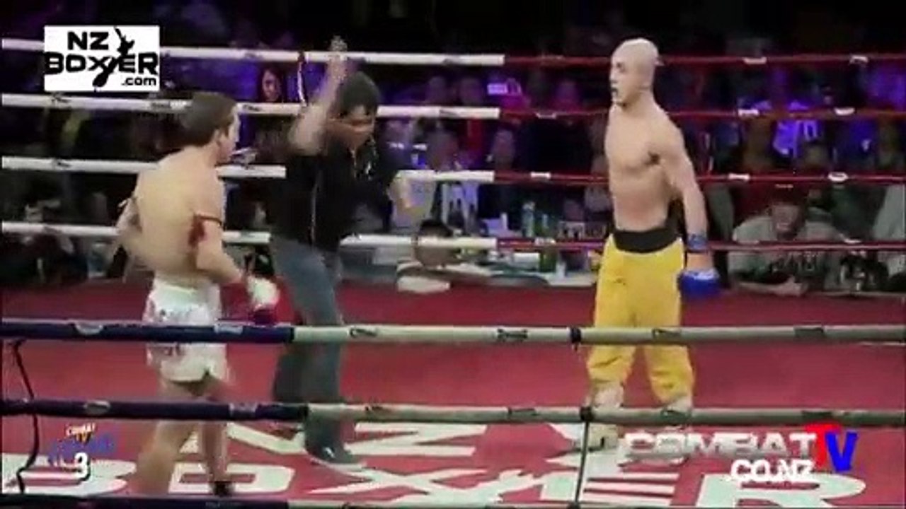 Yi Long, Shaolin Monk who resists K O ! Boxing ! MMA