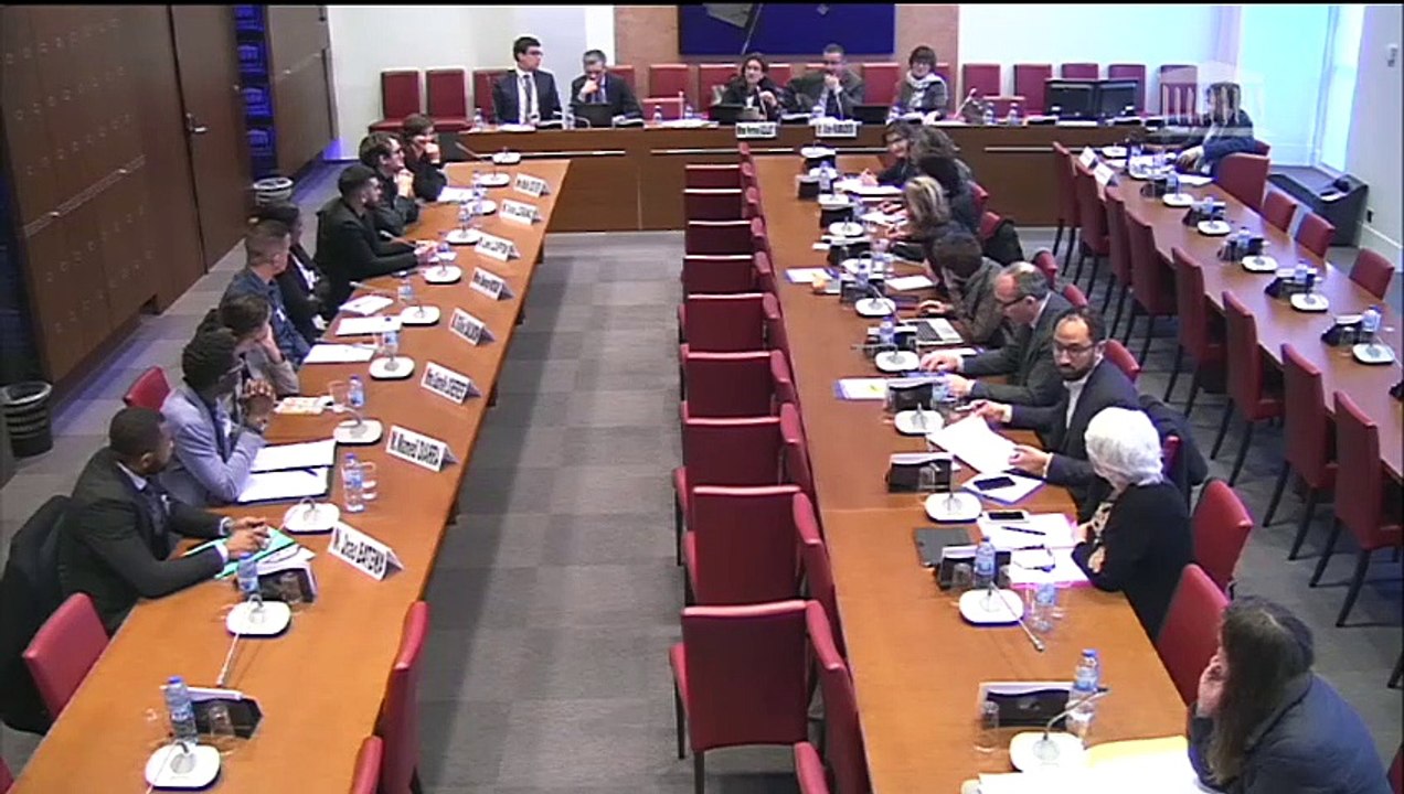 Aide sociale à l’enfance : Témoignages d’anciens enfants accueillis par l’aide sociale à l’enfance - Jeudi 11 avril 2019