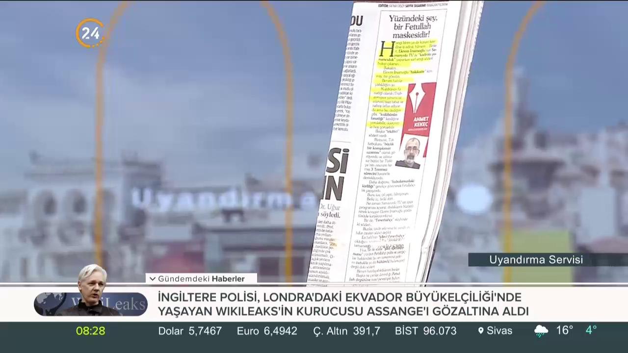 Yüzündeki şey, bir Fetullah maskesidir!