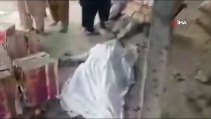 - Pakistan'da Pazar Yerinde Patlama: 16 Ölü