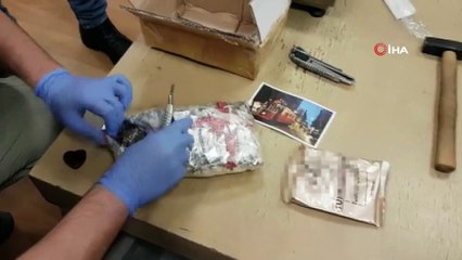 Kargoyla ABD’ye şeker içinde uyuşturucu sevkiyatı polise takıldı