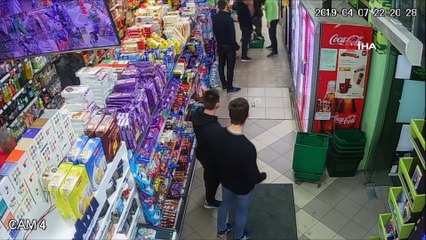 - Bulgaristan’da Roman Karşıtı Gösteride Çatışma