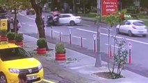 Sarıyer'de Araca Çarpan Motosiklet Sürücüsü Ölümden Döndü...kaza Anı Kamerada
