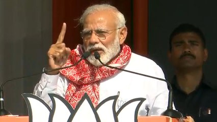 जब PM Modi ने बीच रैली में Congress को जमकर लगाई फटकार | वनइंडिया हिंदी