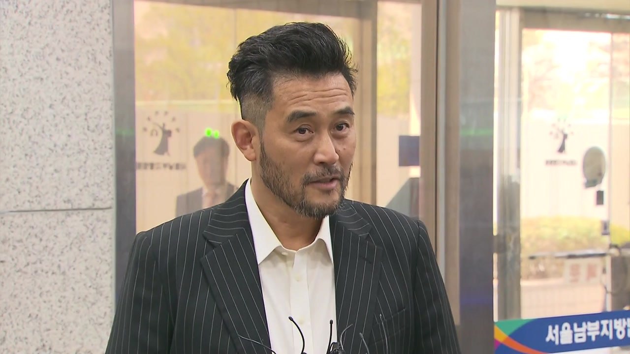 '보복운전' 최민수 "혐의 내용, 사실과 달라" / YTN