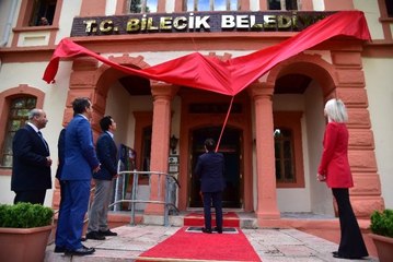 Belediye Başkanının İlk İcraatı "Saray" İbaresini Kaldırmak Oldu