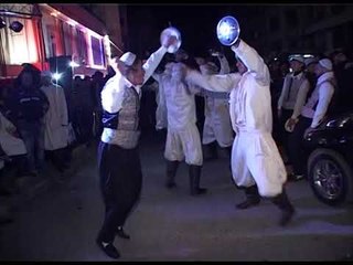 عراضة شامية كبيرة مميزة يوم افتتاح سنتر رينا للتجميل