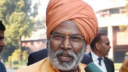Sakshi Maharaj ने Voters को धमकाया , बोले - मुझे वोट नहीं दिया तो....!| वनइंड़िया हिंदी