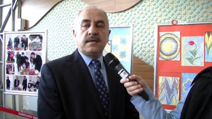 Tedavi görürken ebru sanatını öğrendiler