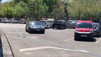 Campaña Llega a las Oficinas del Levante para Renovar su Contrato