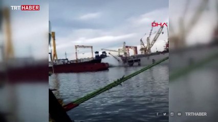 Tuzla'da tersanede vinç devrildi