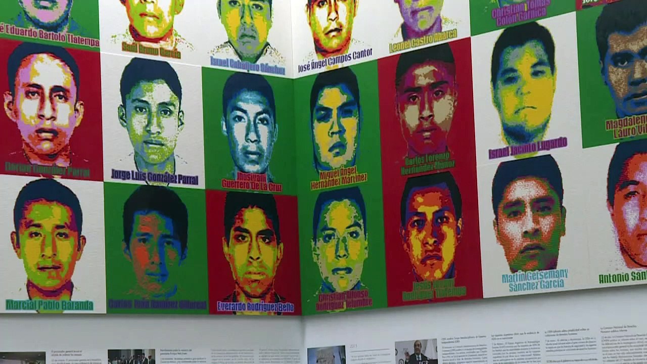 Ai Wei Wei homenageia estudantes desaparecidos...