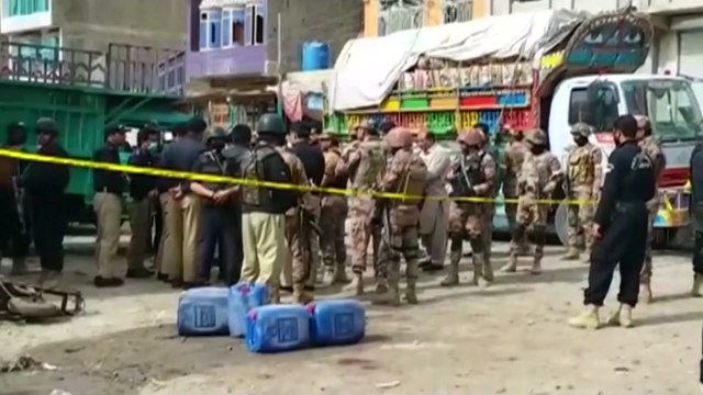 파키스탄서 자살폭탄 테러...최소 20명 사망·48명 부상 / YTN