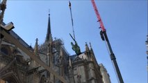 Parigi: Notre-Dame e le statue 