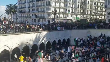 Algérie : Des millions de manifestants au coeur de la capitale.