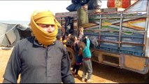 Tens of thousands of displaced Syrians stuck in Rukban camp